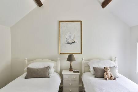 Two Rose Walk Cottage Cotswolds Moreton-in-Marsh Exterior foto